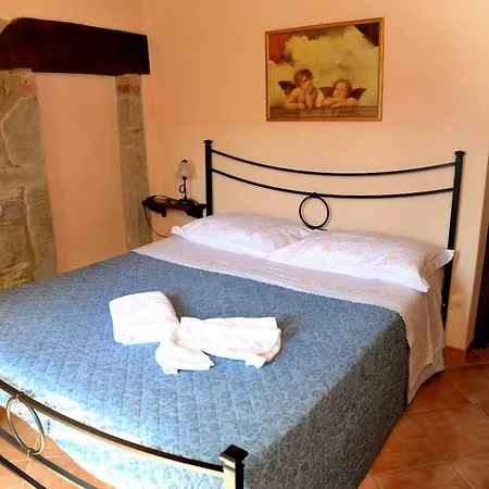 La Finestra Sul Doglio Farm stay *